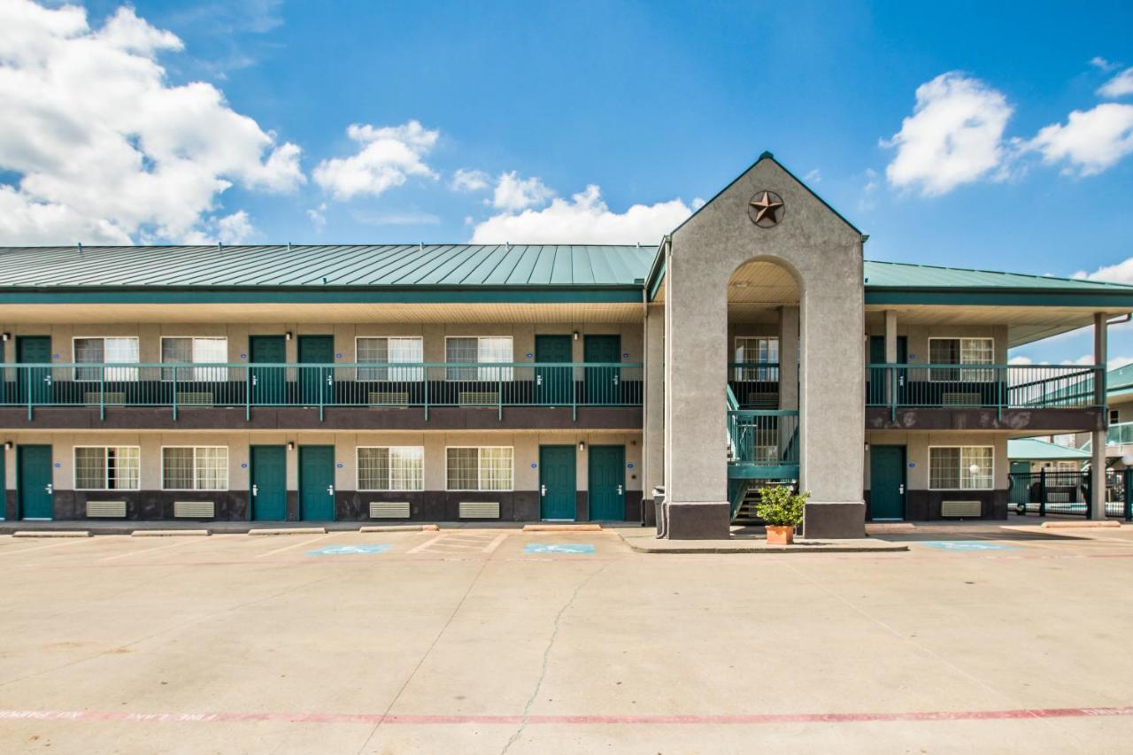 Americas Best Value Inn Fort Worth Exteriör bild
