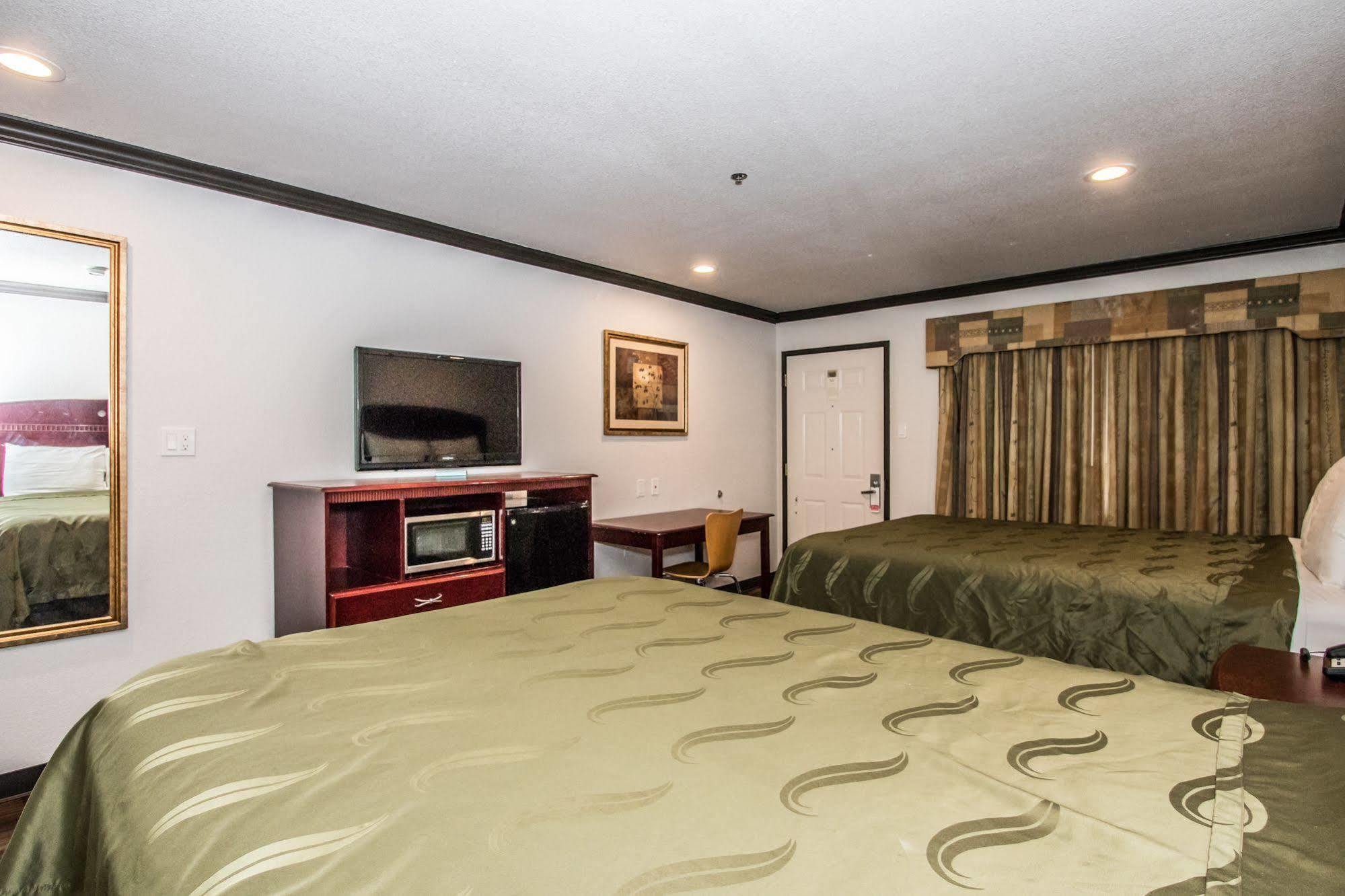Americas Best Value Inn Fort Worth Exteriör bild