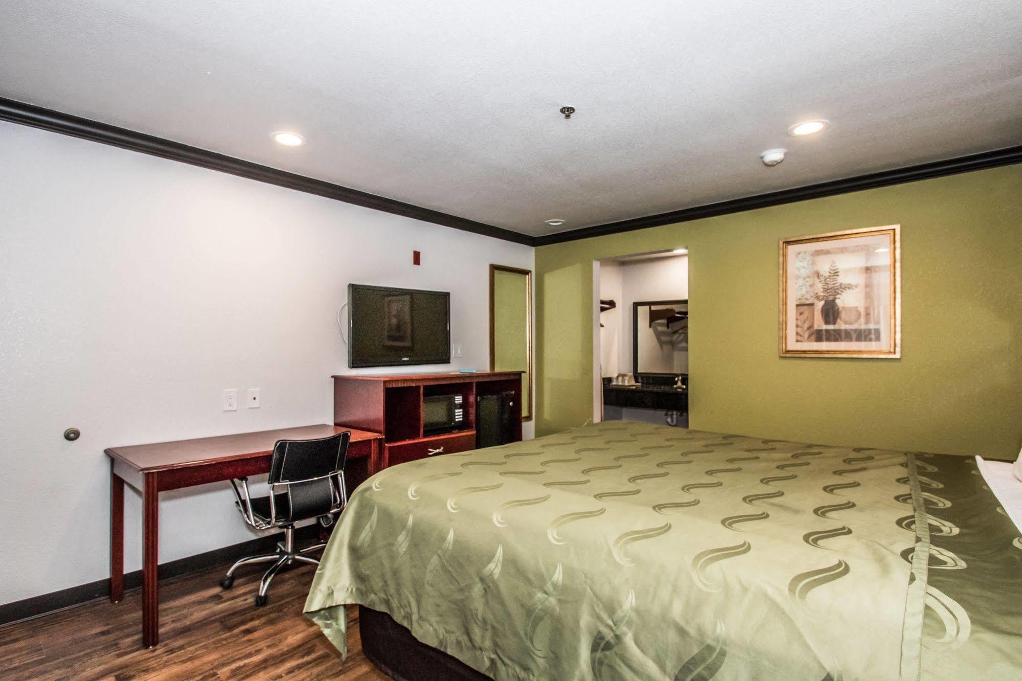 Americas Best Value Inn Fort Worth Exteriör bild