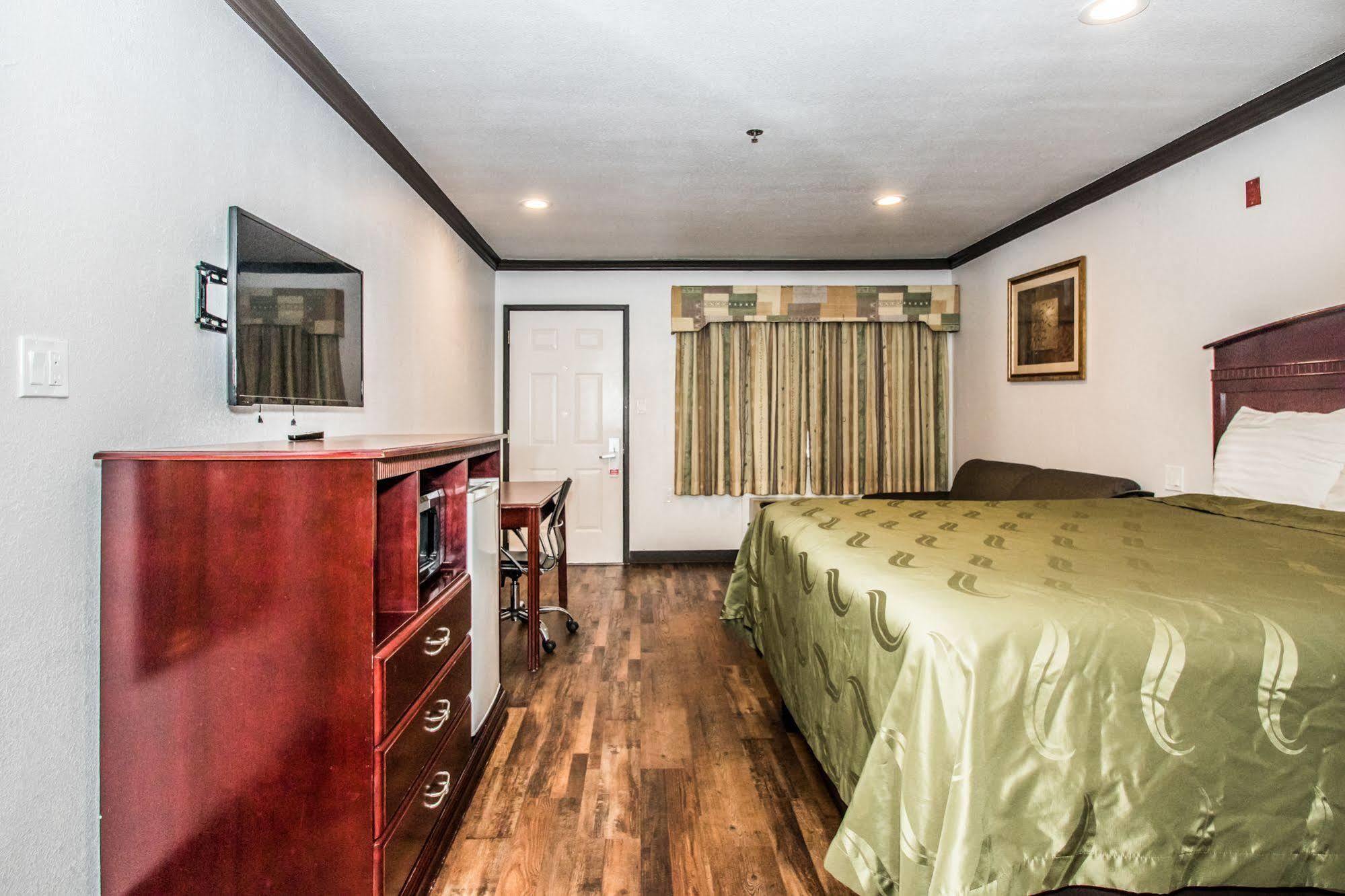 Americas Best Value Inn Fort Worth Exteriör bild